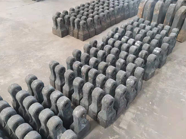 高鉻破碎機錘頭